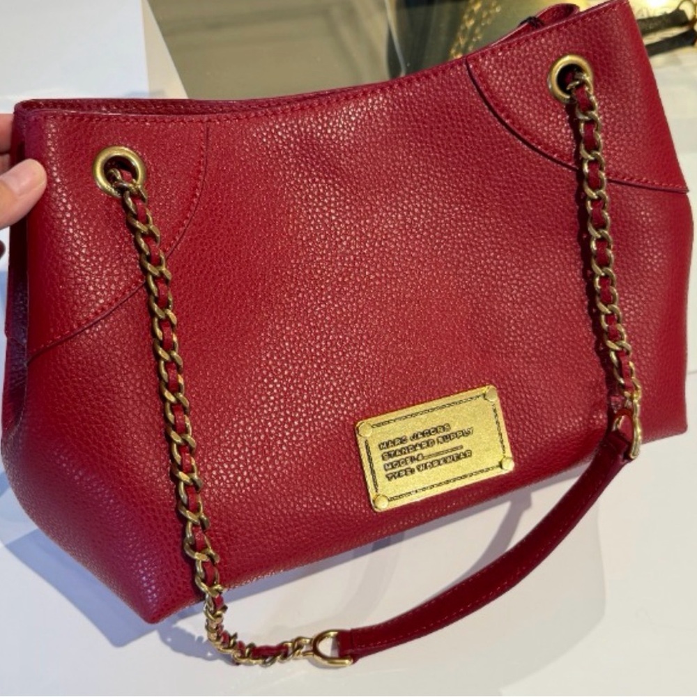 Red Chain-Handle Women's Shoulder Bag